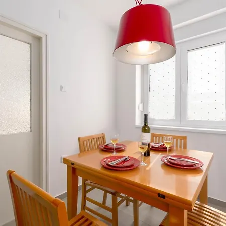 Tana Apartament